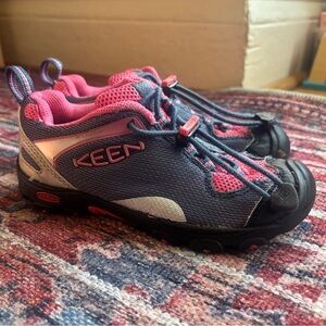 Keen Kids’ Size 12 Hiking Shoes